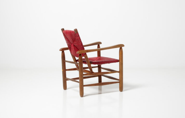 Fauteuil paillé Charlotte Perriand