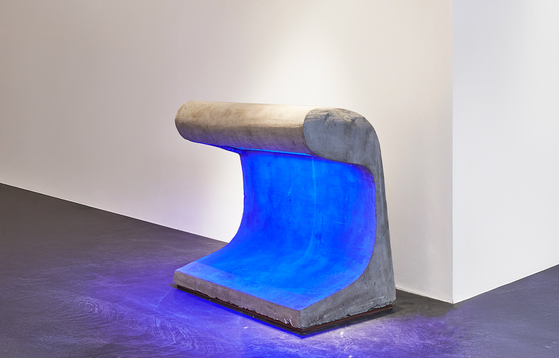Borne d'éclairage Le Corbusier