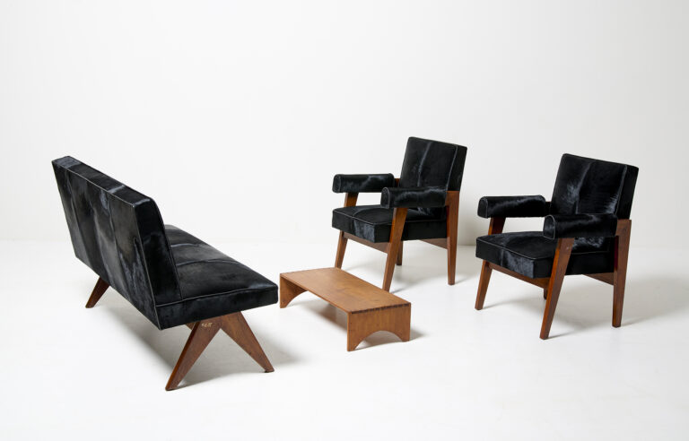 Banc et paire de fauteuils 'High Court', Ca. 1955-56