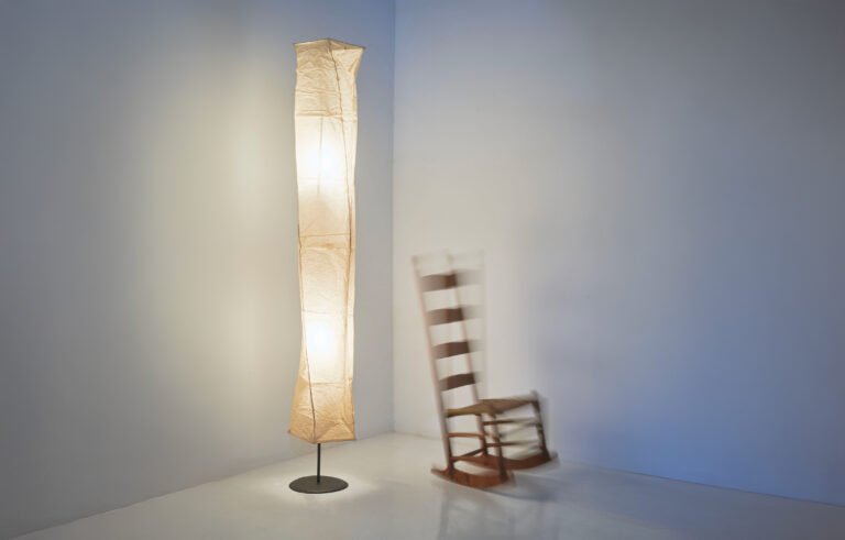 Isamu Noguchi Akari J