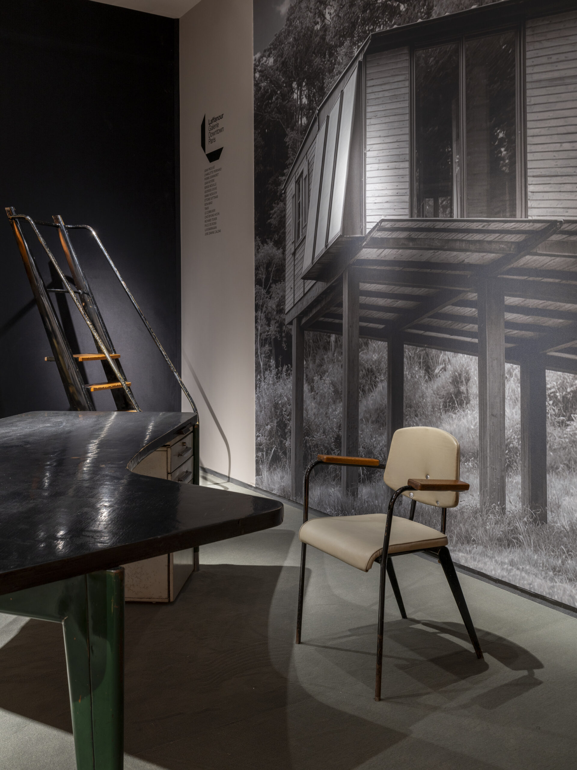 TEFAF New York 2025 Galerie Downtown