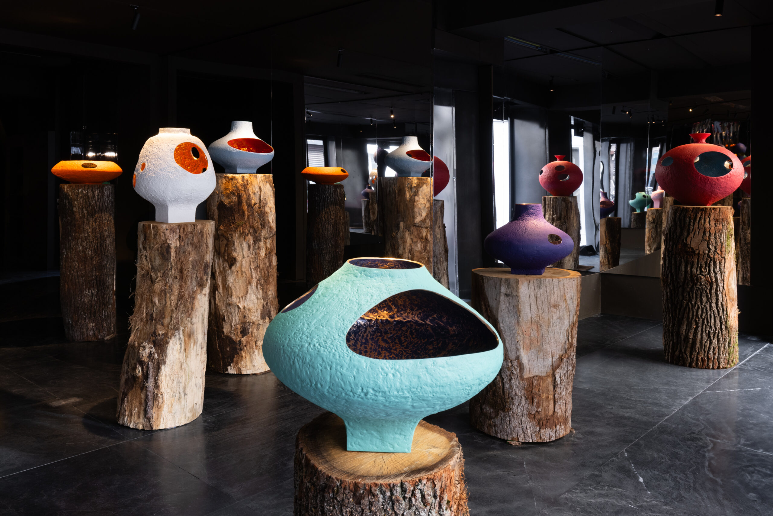 Laffanour Galerie Downtown x Kris Van Assche presents NECTAR VESSELS BRONZES