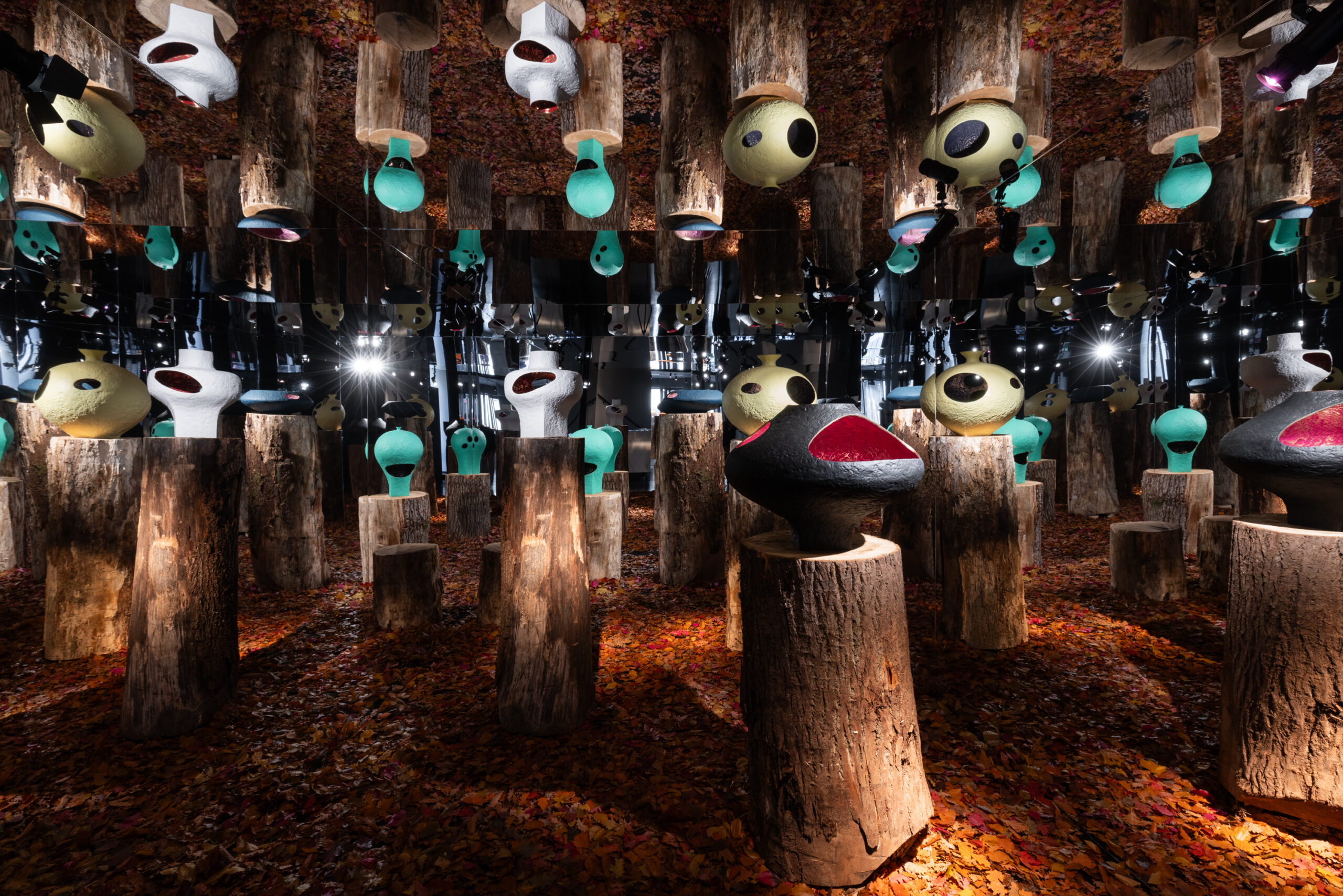 Laffanour Galerie Downtown x Kris Van Assche presents NECTAR VESSELS BRONZES