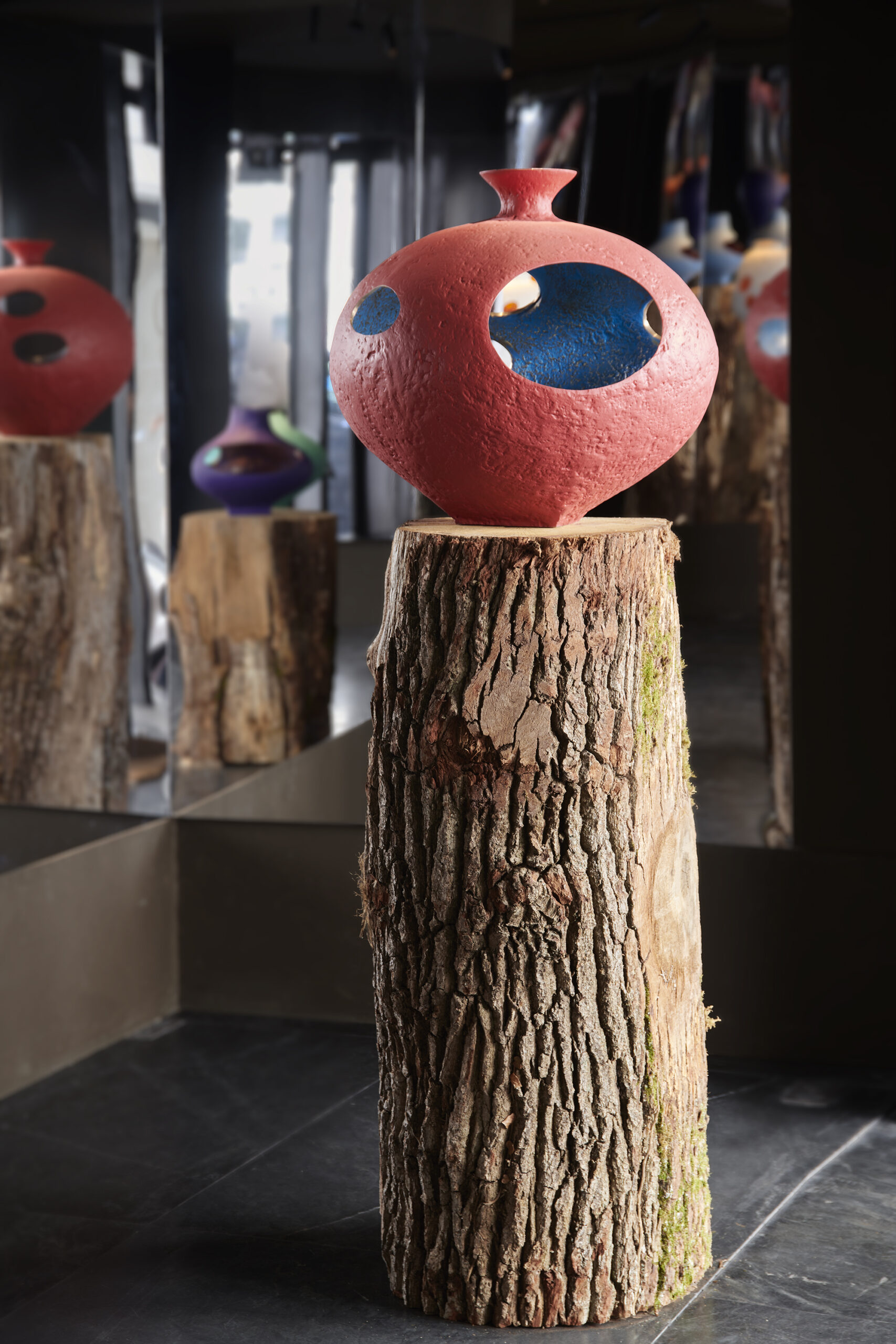 Laffanour Galerie Downtown x Kris Van Assche presents NECTAR VESSELS BRONZES