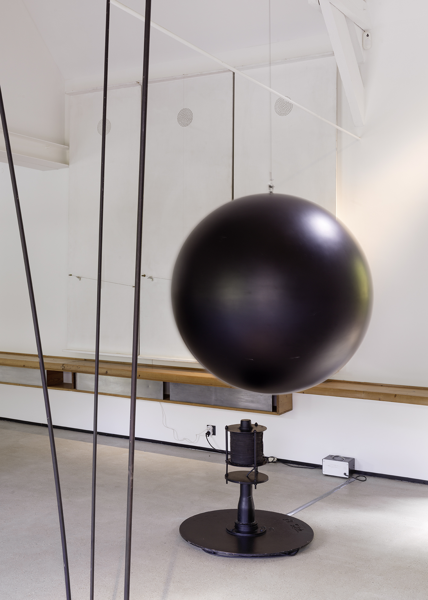 Summer Show 25 - Takis in Normandy, Laffanour | Galerie Downtown