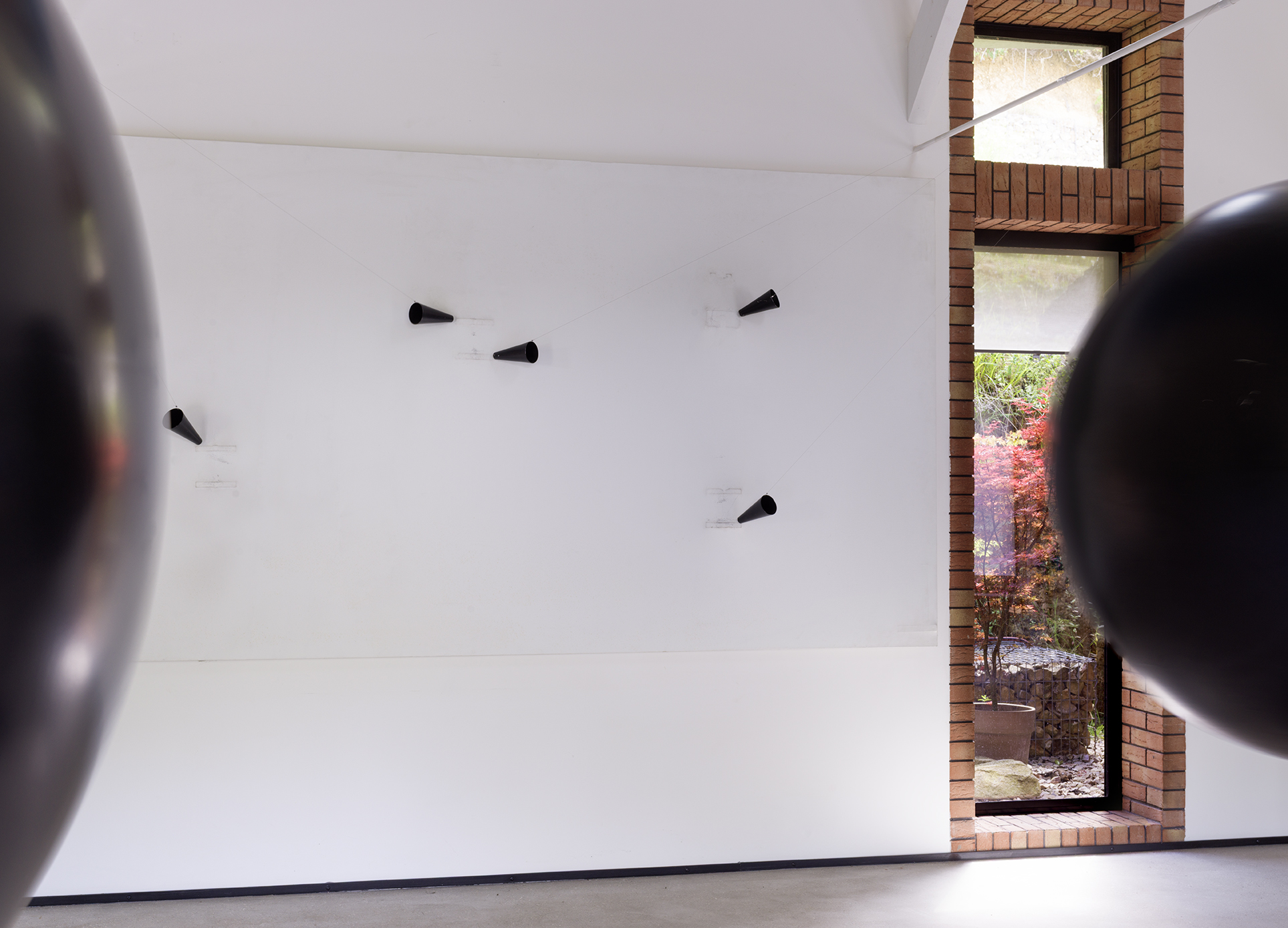 Summer Show 25 - Takis in Normandy, Laffanour | Galerie Downtown