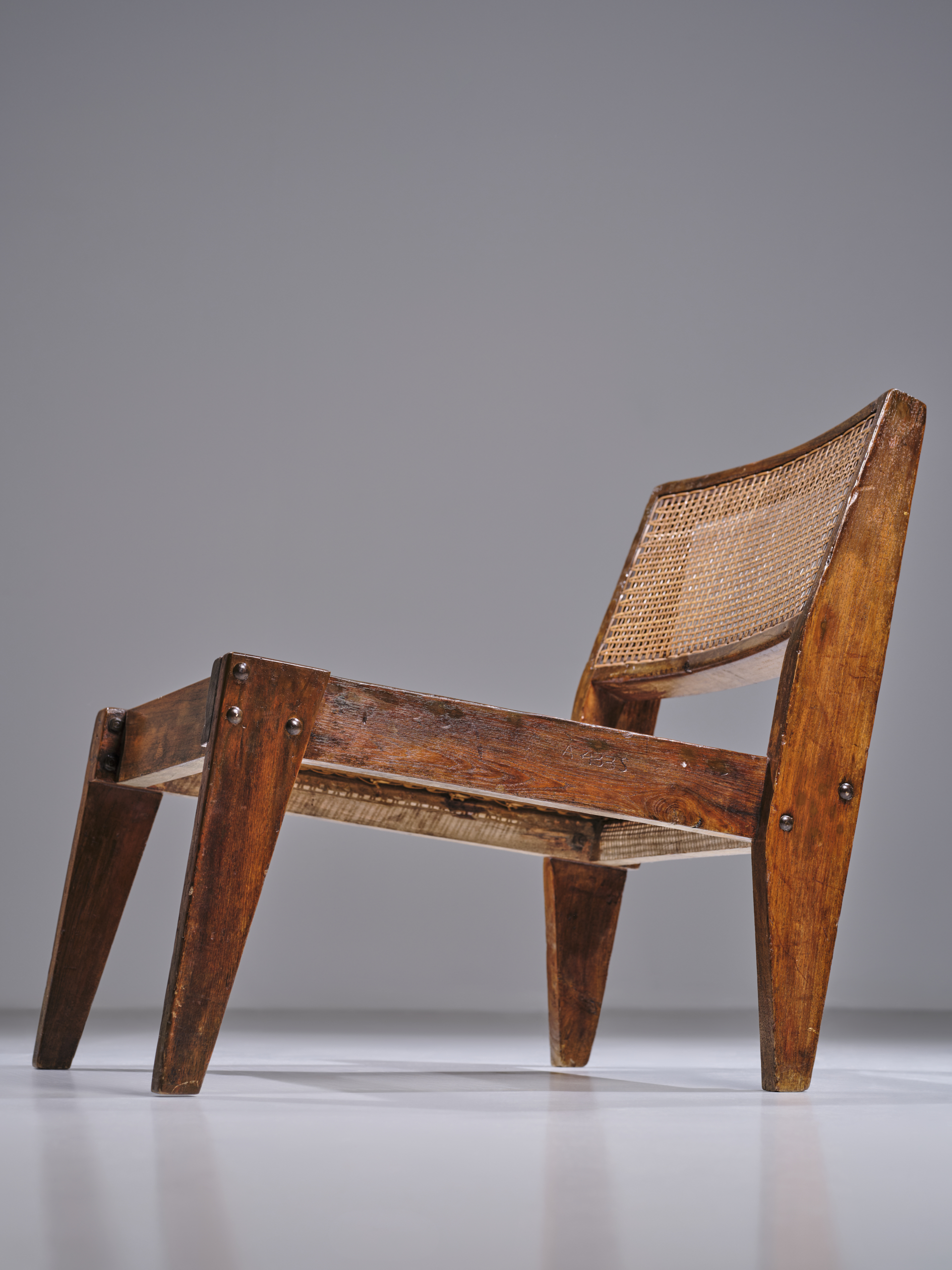 Pierre Jeanneret Chaise