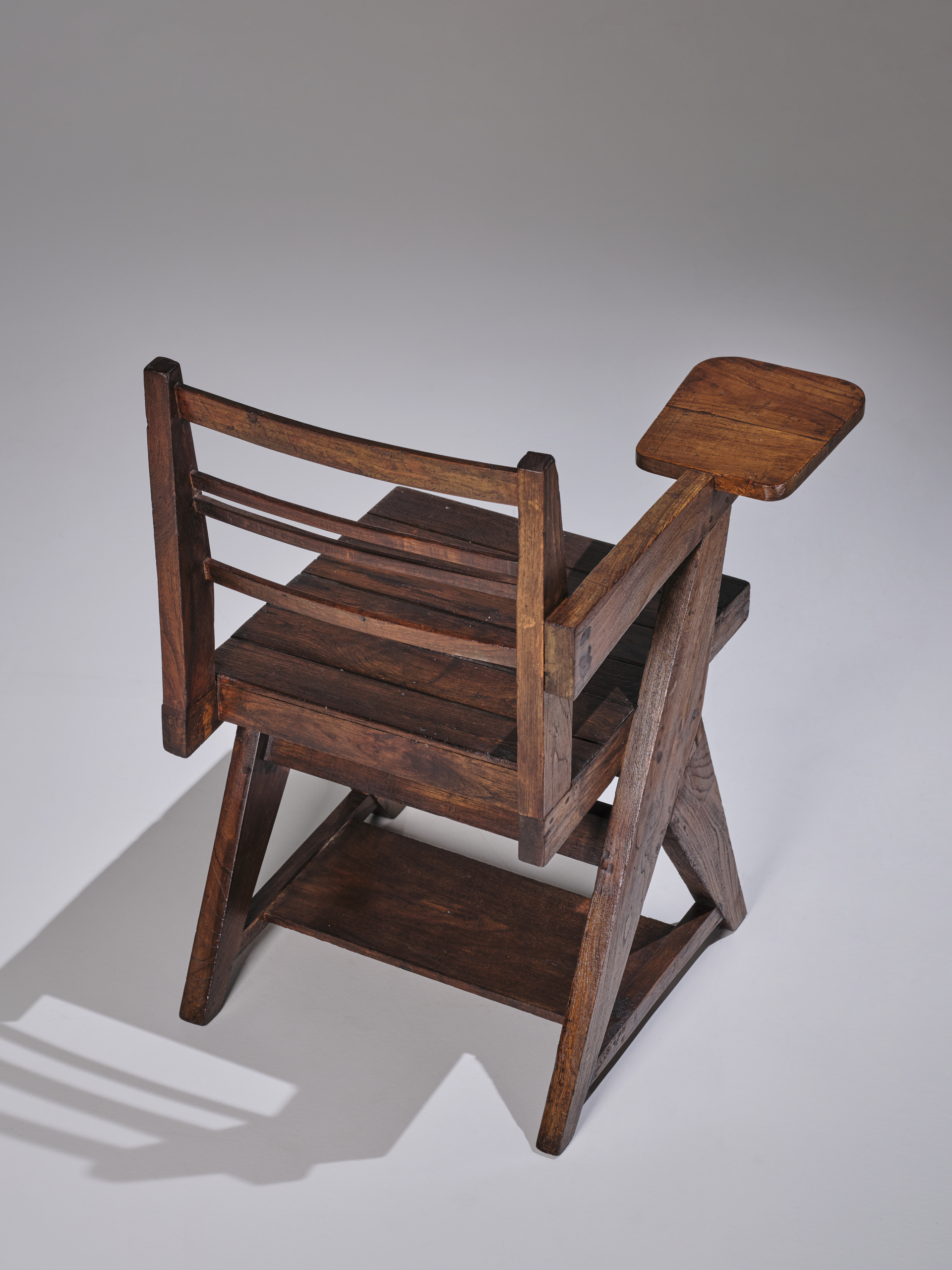 Chaise Pierre Jeanneret