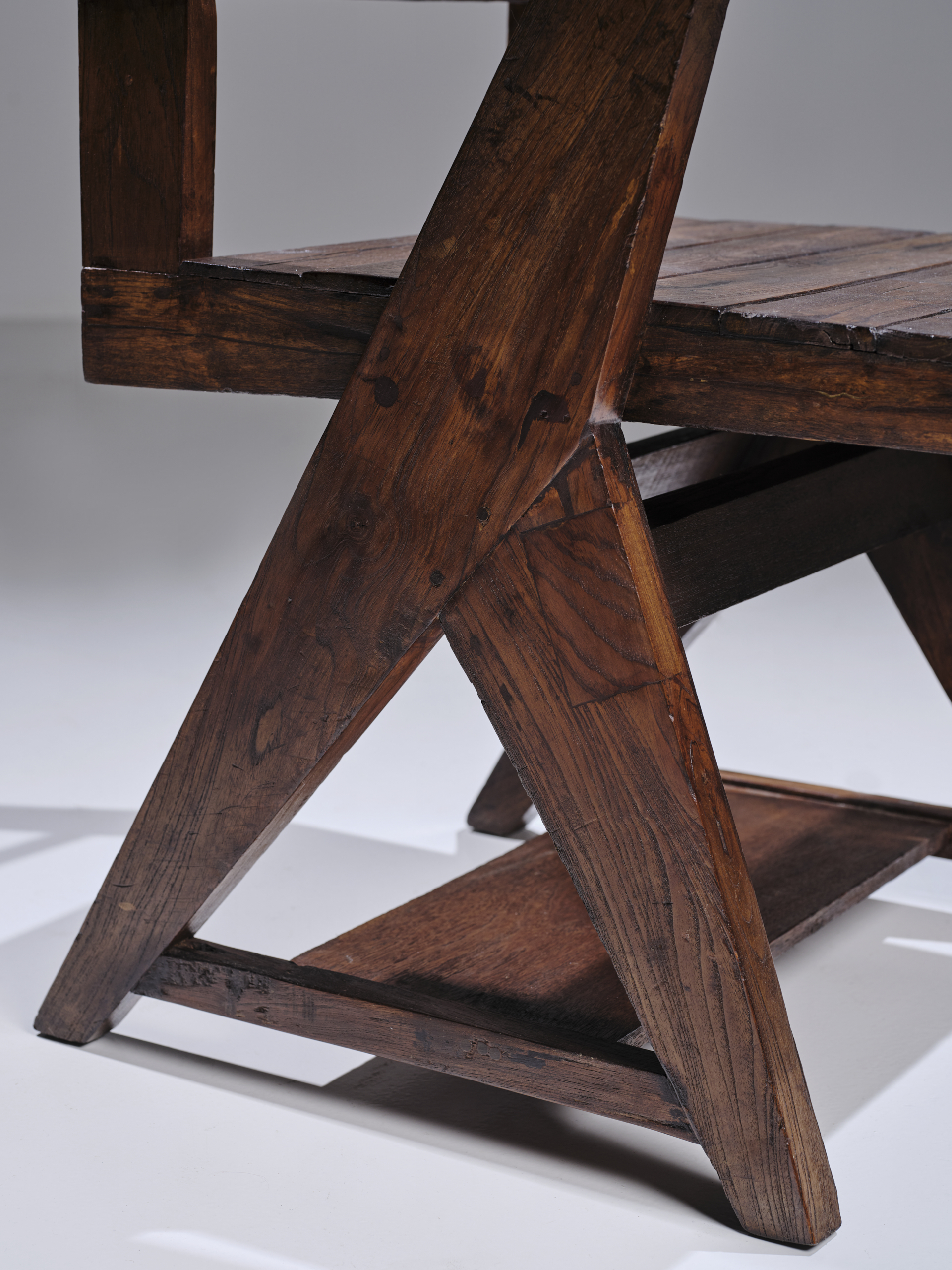 Chaise Pierre Jeanneret