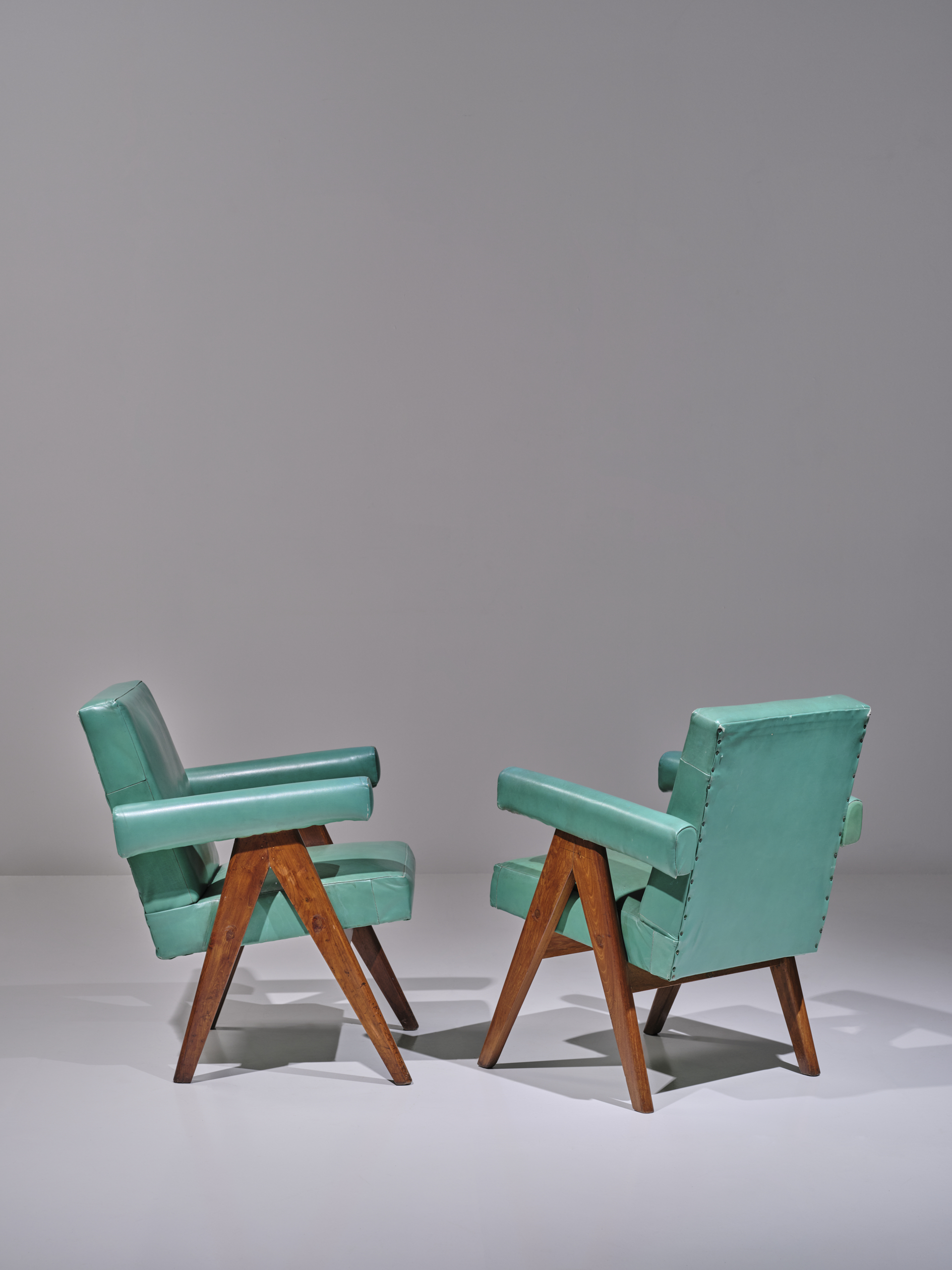 Fauteuils Pierre Jeanneret