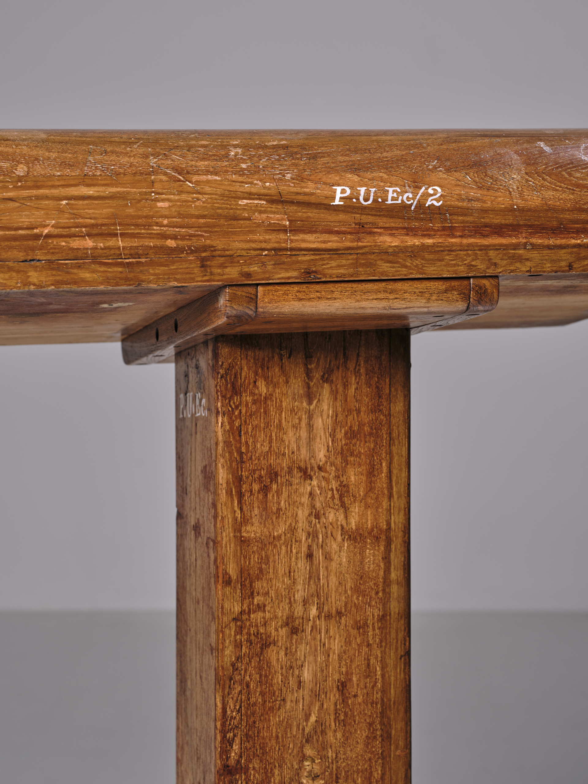Pupitre Pierre Jeanneret