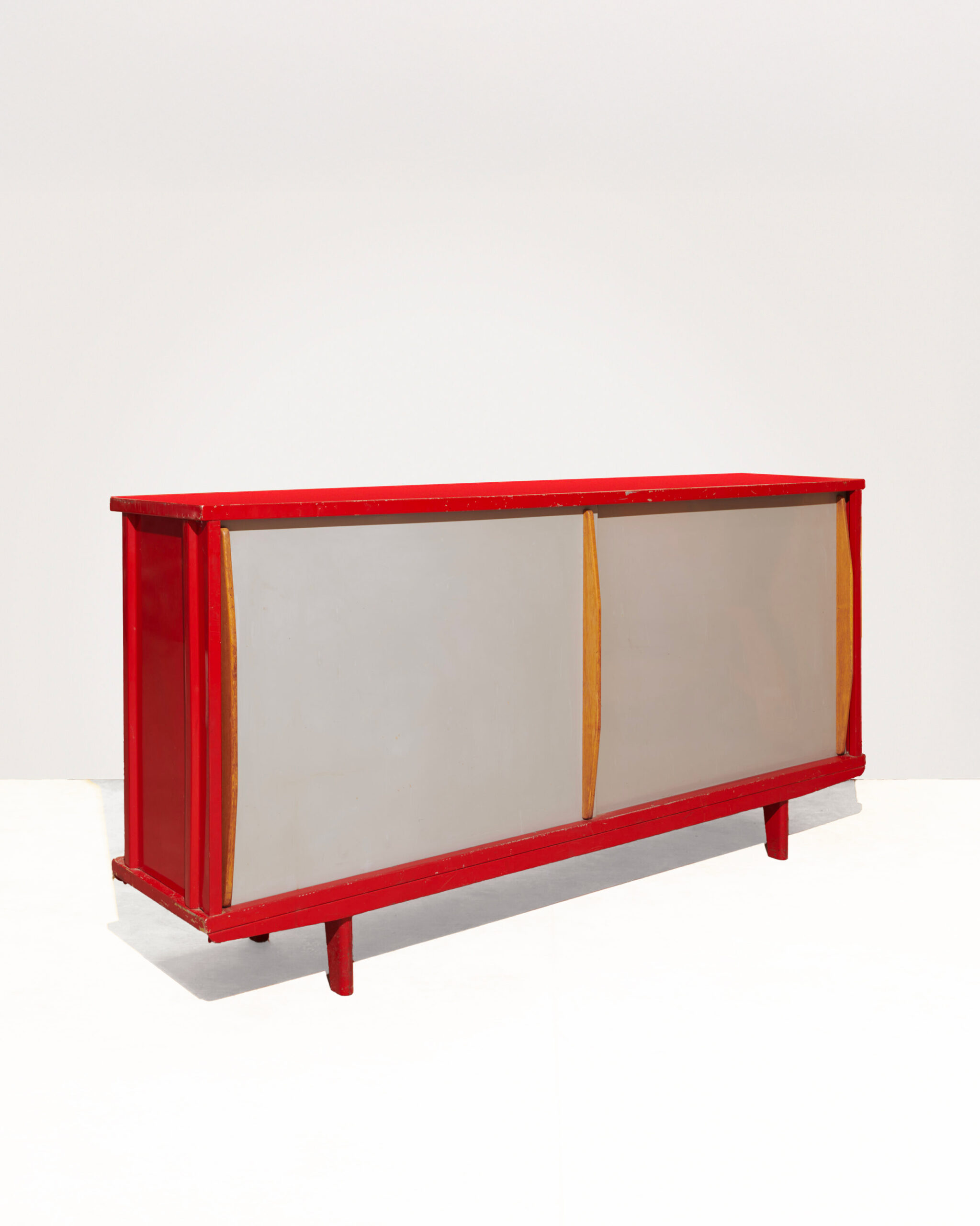 Bahut Rouge Jean Prouvé