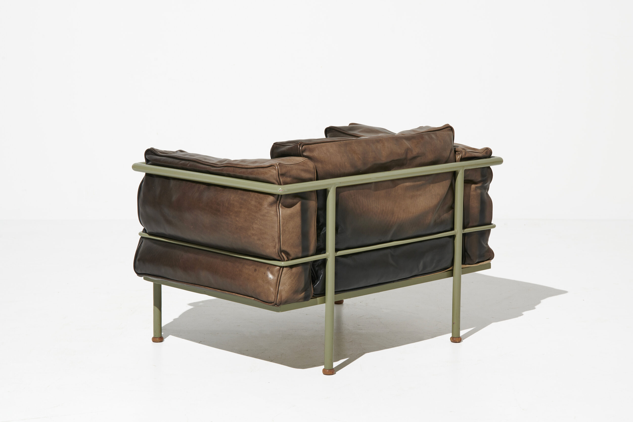 Fauteuil 'Grand confort' Le Corbusier Pierre Jeanneret Charlotte Perriand