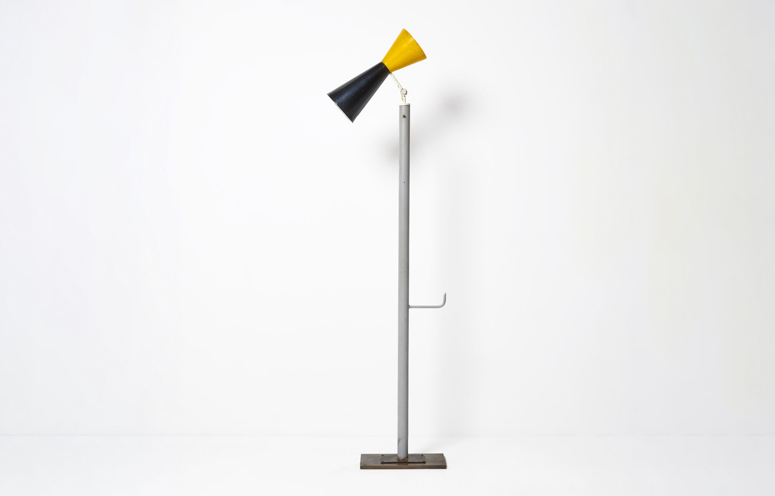 Le Corbusier (1887–1965), Lampadaire LC VII
