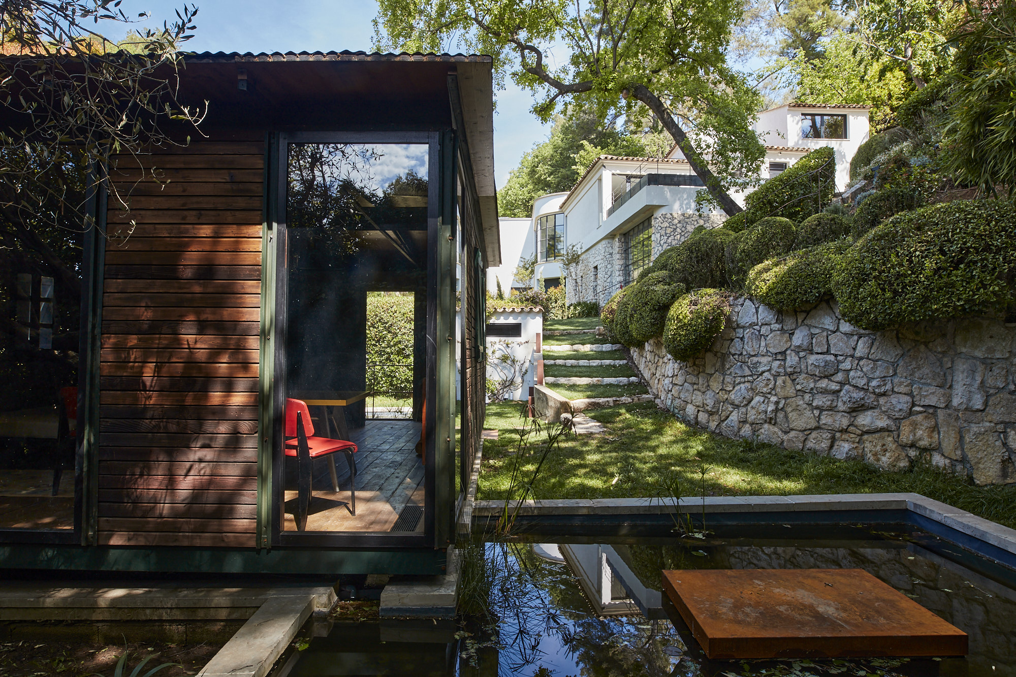 Laffanour | Galerie Downtown x Fondation CAB (Saint-Paul de Vence) — exposition "Jean Prouvé: Inventeur de Maisons"