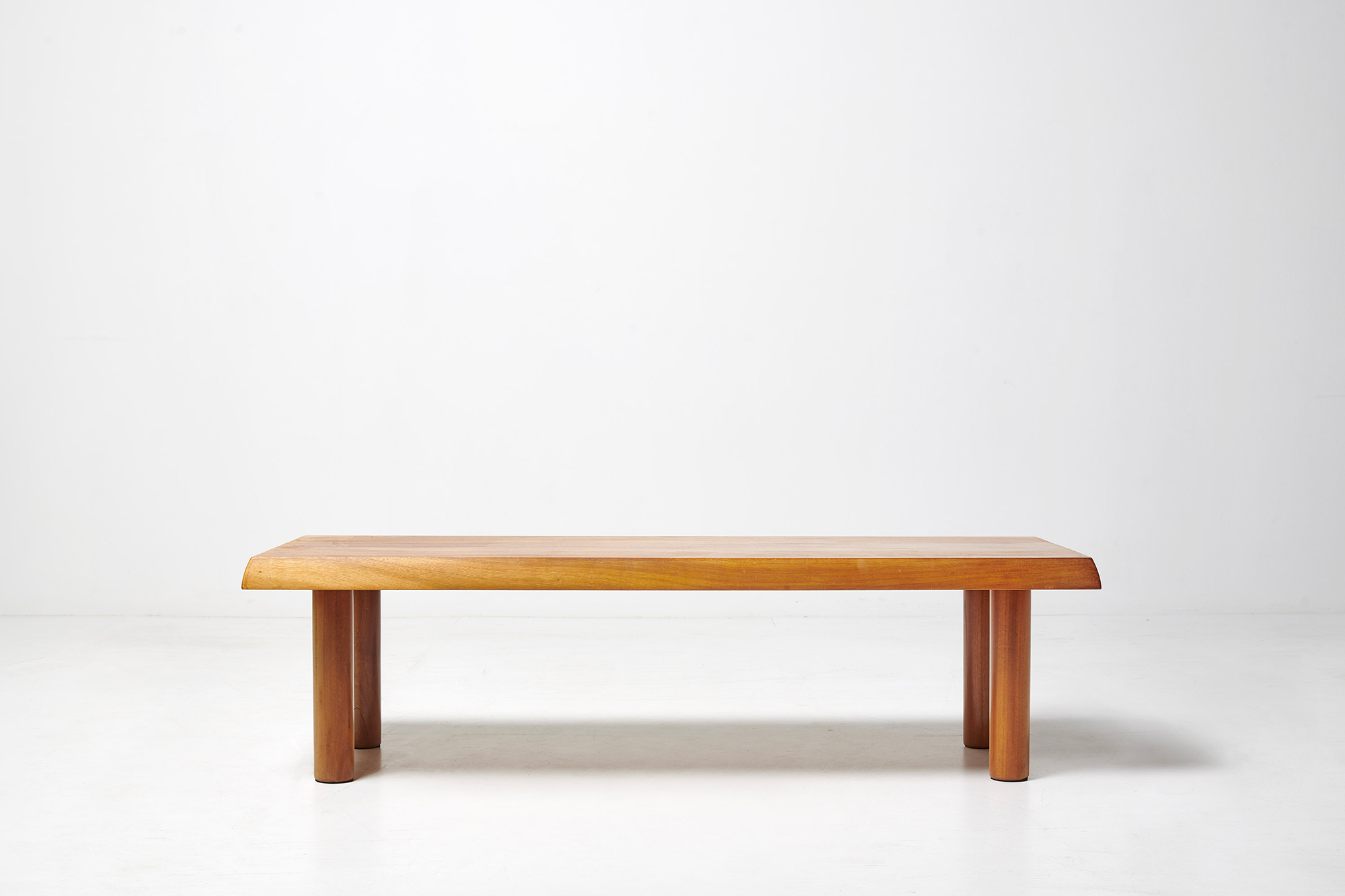table basse Charlotte Perriand, 1969