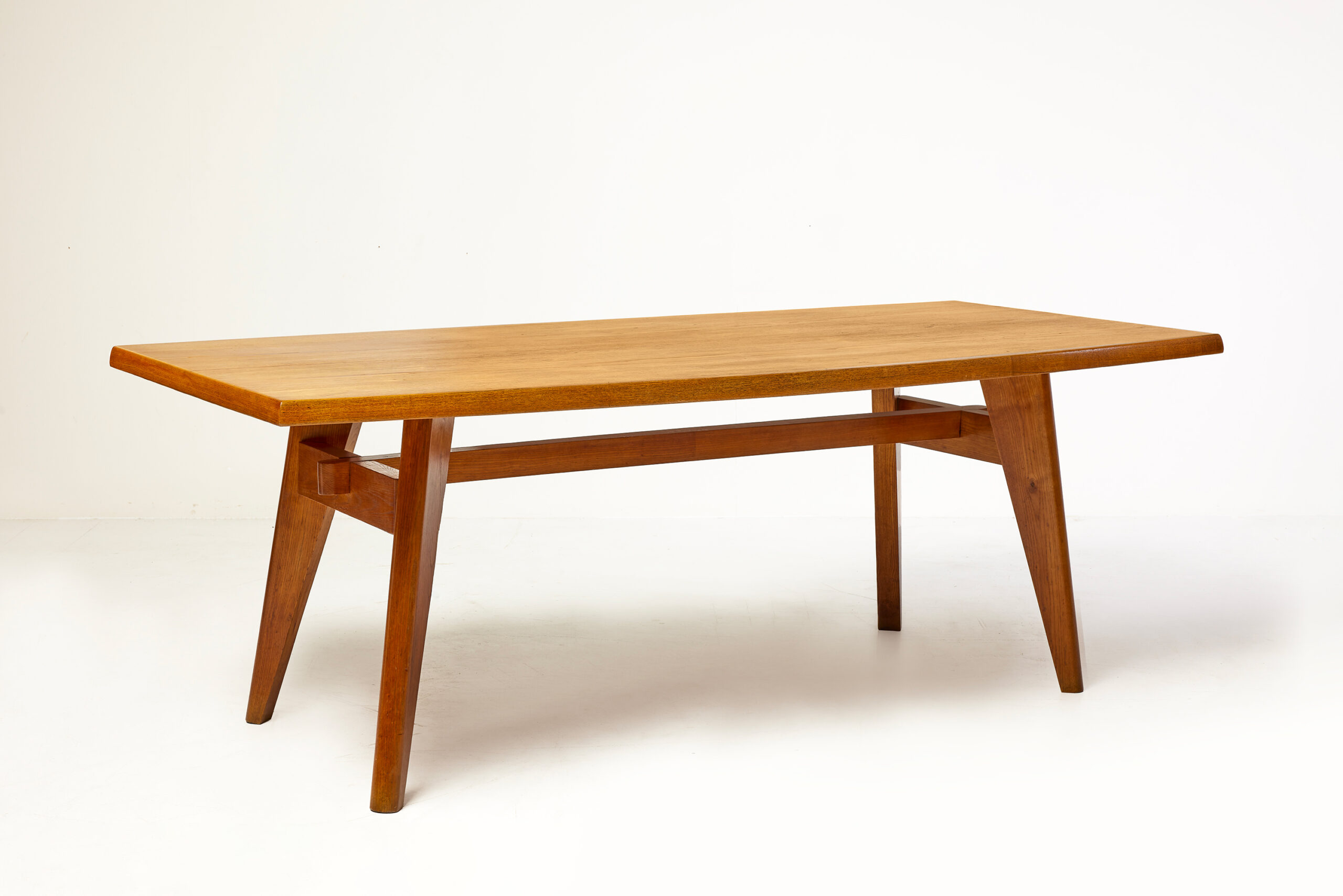 Table de repas, Charlotte Perriand Pierre Jeanneret, ca. 1949