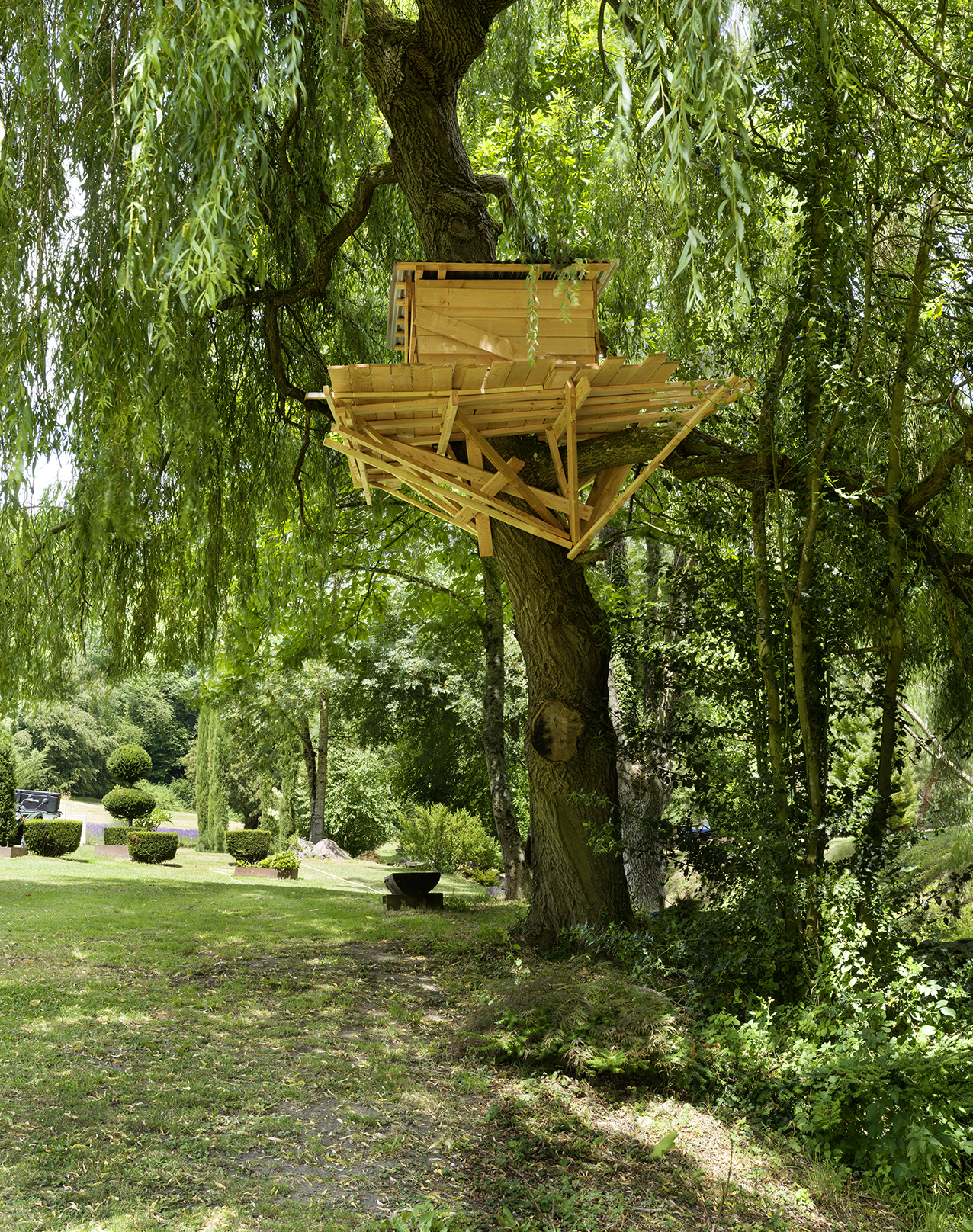 Summer Show Laffanour | Galerie Downtown : Jean Prouvé x Tadashi Kawamata at LH14140 — Downtown | Normandy