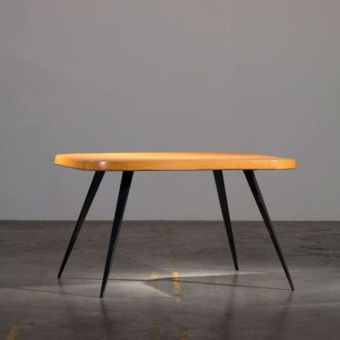 Charlotte Perriand, table rectangulaire