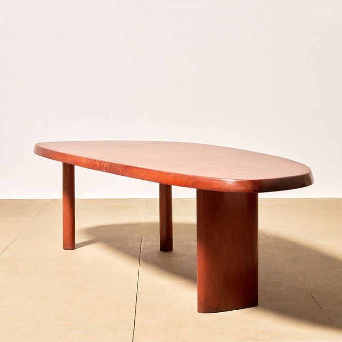 Charlotte Perriand, table forme libre