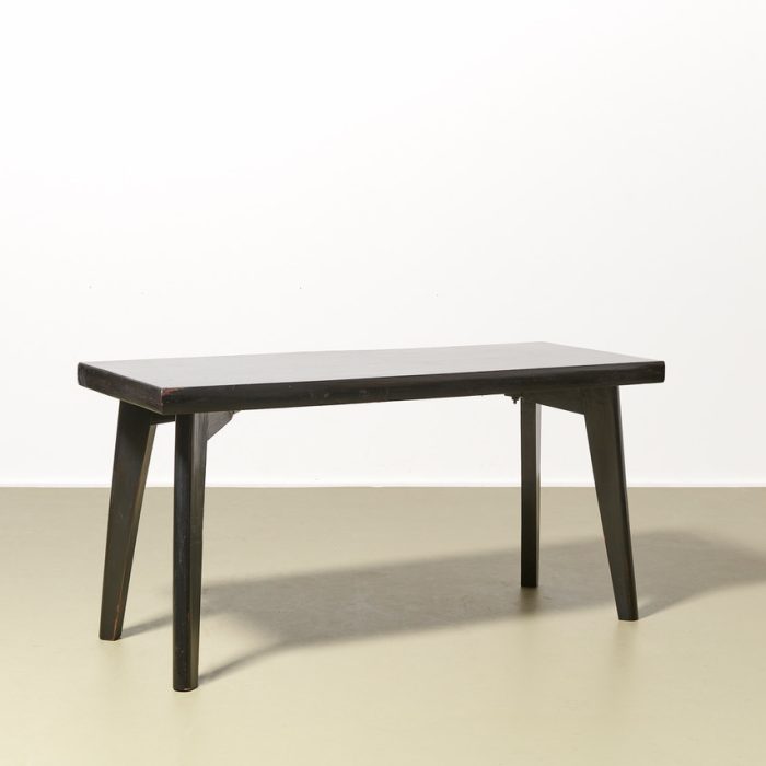 table, pierre jeanneret