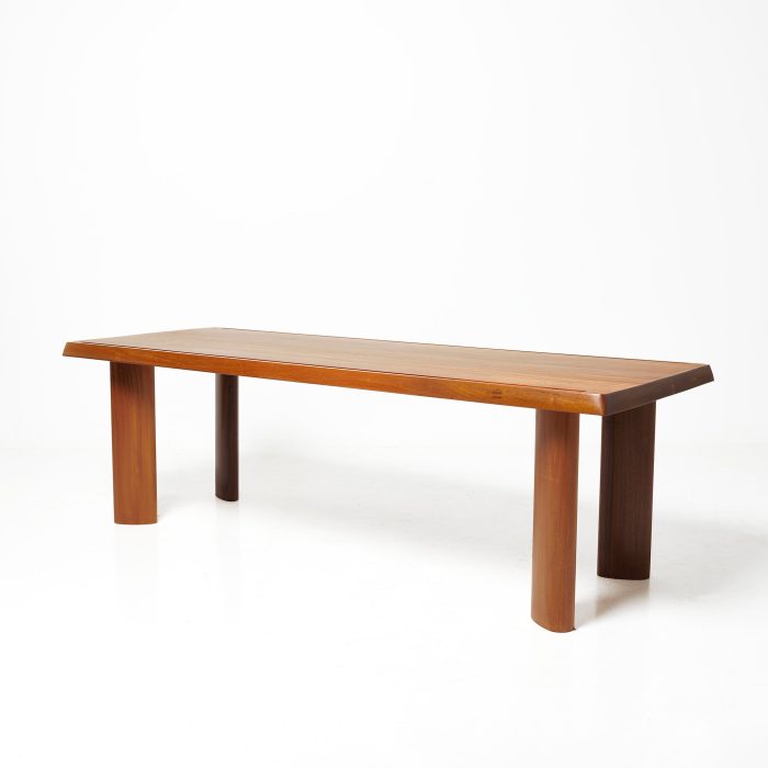 Table Charlotte Perriand