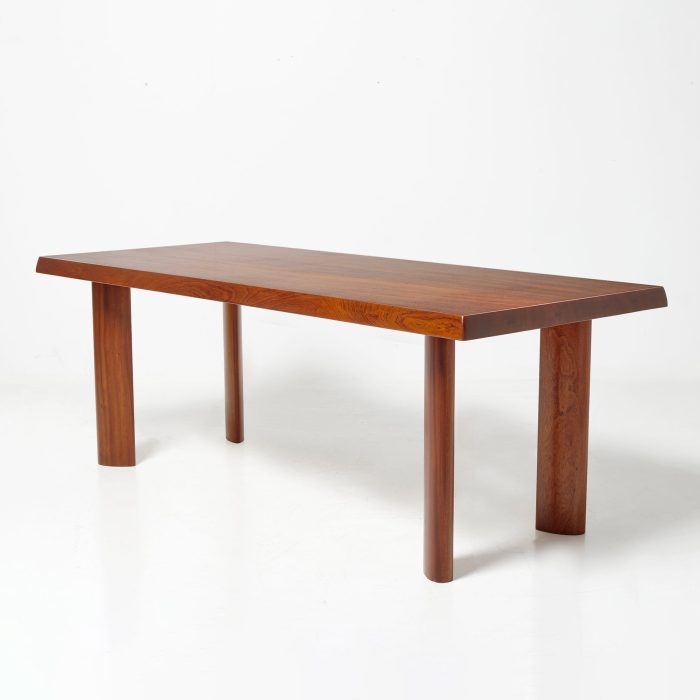 Table Charlotte Perriand