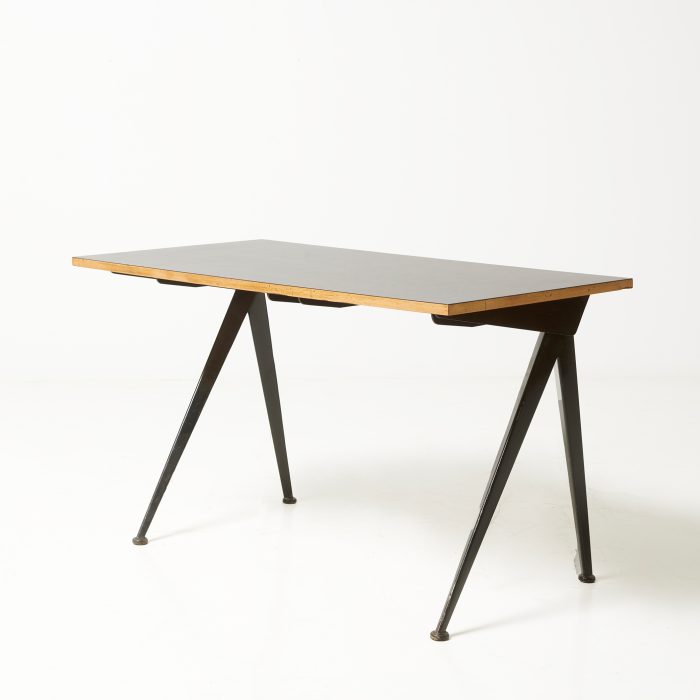 Bureau 'Compas' Jean Prouvé