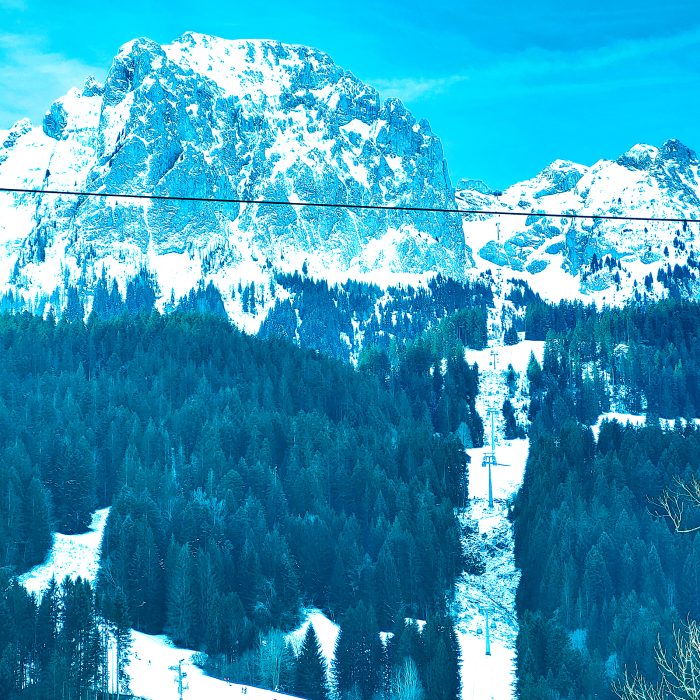 MAZE Art Gstaad 26 - Laffanour | Galerie Downtown