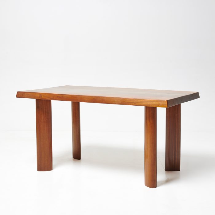 table de salle à manger Charlotte Perriand
