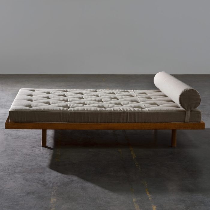 Charlotte Perriand, Lit double Maison du Brésil